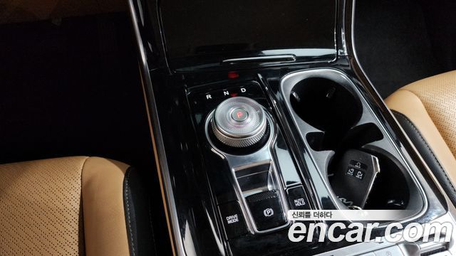Kia Carnival 2022 thumb 10