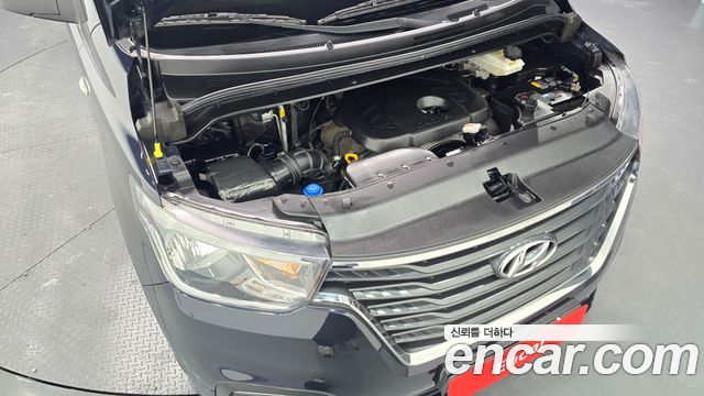 Hyundai Starex 2021 thumb 7