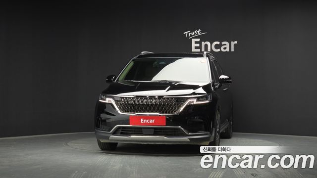 Kia Carnival 2023 thumb 4