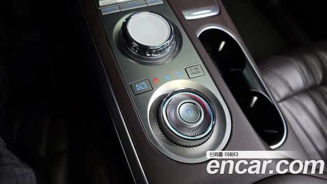 Genesis GV70 2021 thumb 9