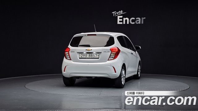 Chevrolet Spark 2019 thumb 5