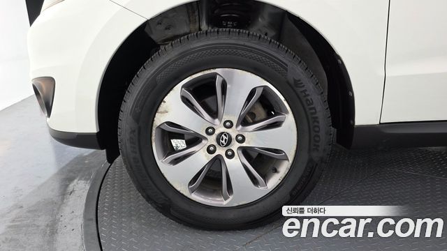 Hyundai Santa Fe 2012 thumb 6
