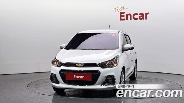 Chevrolet Spark 2017 thumb 4