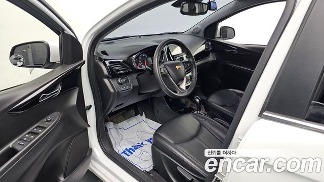 Chevrolet Spark 2017 thumb 11