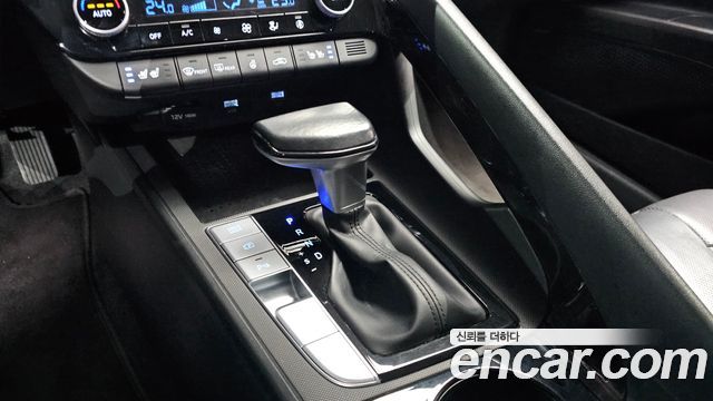 Hyundai Avante 2021 thumb 10