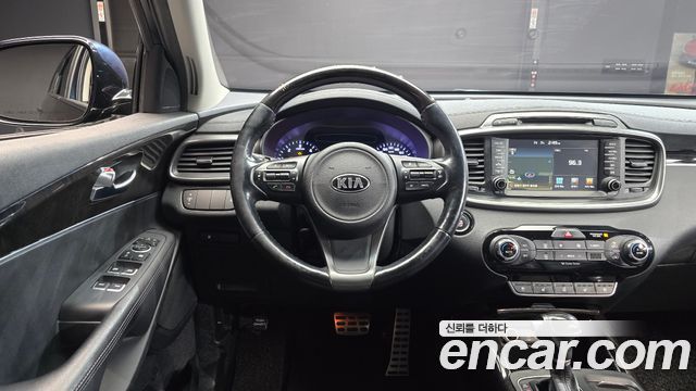 Kia Sorento 2016 thumb 12