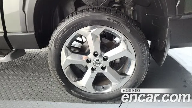 SsangYong Rexton 2021 thumb 6