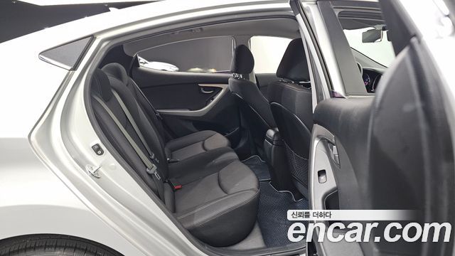 Hyundai Avante 2014 thumb 12