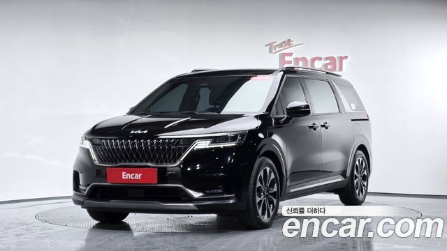 Kia Carnival 2023 thumb 2