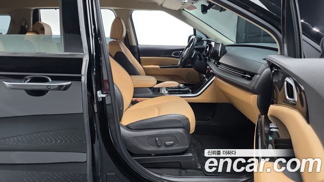Kia Carnival 2023 thumb 11