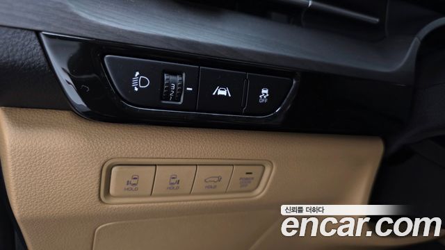 Kia Carnival 2023 thumb 12