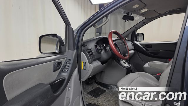 Hyundai Starex 2018 thumb 10