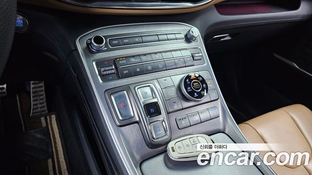 Hyundai Santa Fe 2020 thumb 10
