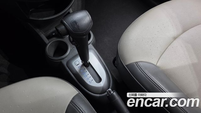 Chevrolet Spark 2012 thumb 10