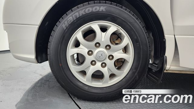 Hyundai Starex 2014 thumb 6