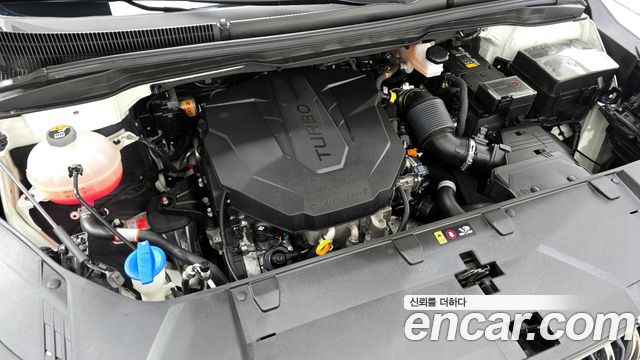 Kia Carnival 2021 thumb 6