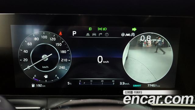 Kia Carnival 2021 thumb 8