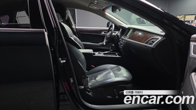 Hyundai Genesis 2016 thumb 10