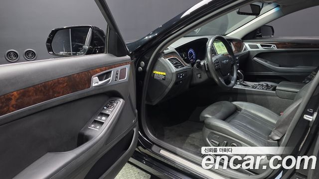 Hyundai Genesis 2016 thumb 12