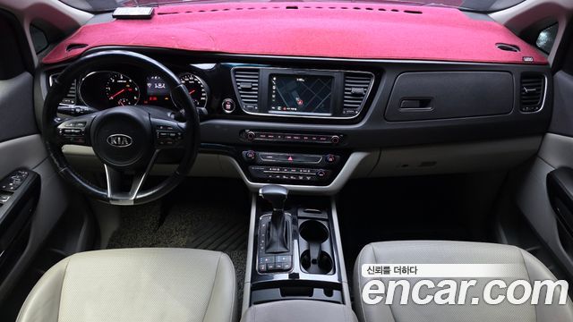 Kia Carnival 2018 thumb 7