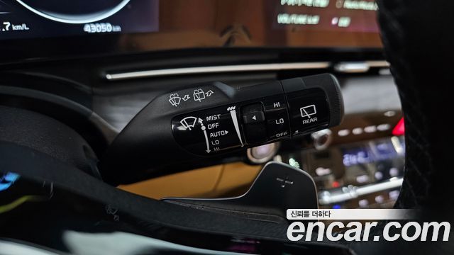 Kia Carnival 2023 thumb 11