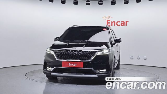 Kia Carnival 2021 thumb 3