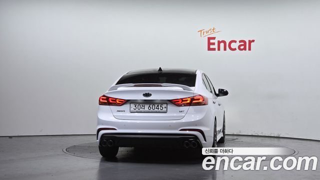 Hyundai Avante 2017 thumb 5