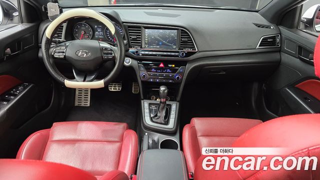 Hyundai Avante 2017 thumb 8