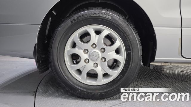 Hyundai Starex 2014 thumb 5