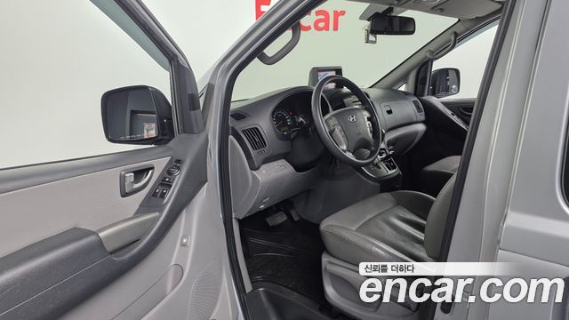 Hyundai Starex 2014 thumb 10