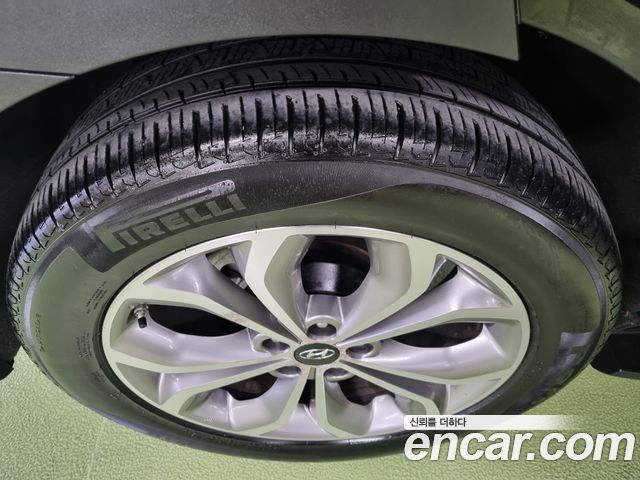 Hyundai Santa Fe 2014 thumb 6