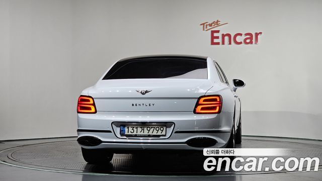 Bentley Flying Spur 2022 thumb 9