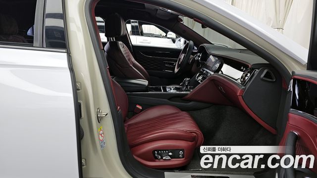 Bentley Flying Spur 2022 thumb 10