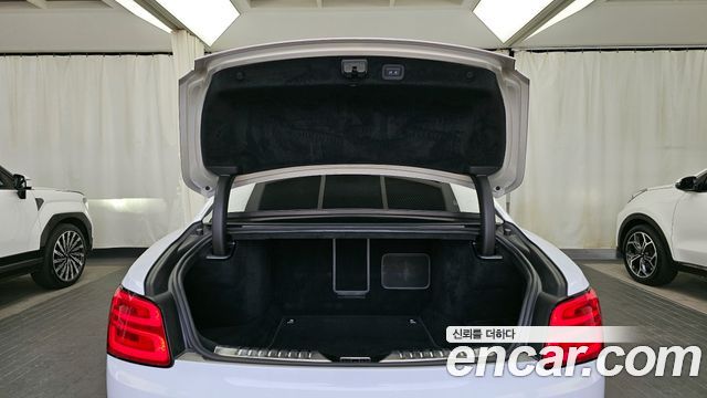 Bentley Flying Spur 2022 thumb 2