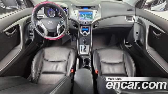 Hyundai Avante 2011 thumb 7