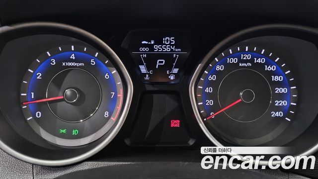 Hyundai Avante 2011 thumb 8