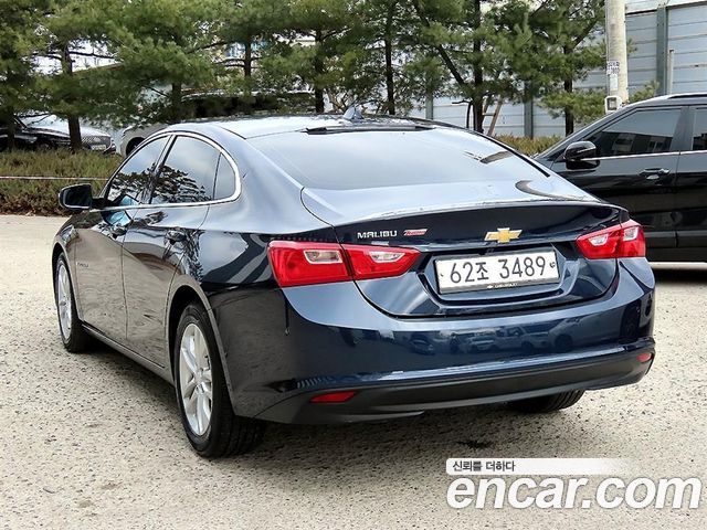 Chevrolet Malibu 2017 thumb 3