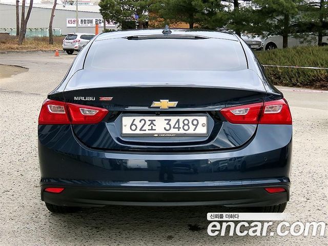 Chevrolet Malibu 2017 thumb 4