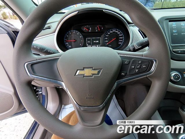 Chevrolet Malibu 2017 thumb 8