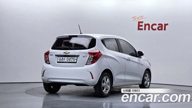 Chevrolet Spark 2016 thumb 3