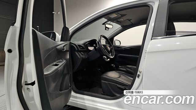 Chevrolet Spark 2016 thumb 10
