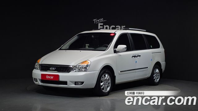 Kia Carnival 2012 thumb 2