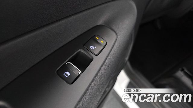 Hyundai Santa Fe 2022 thumb 12