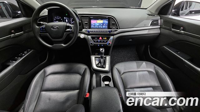 Hyundai Avante 2016 thumb 8