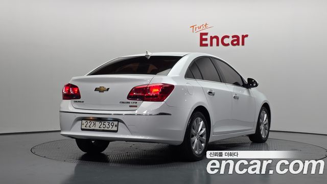Chevrolet Cruze 2015 thumb 3