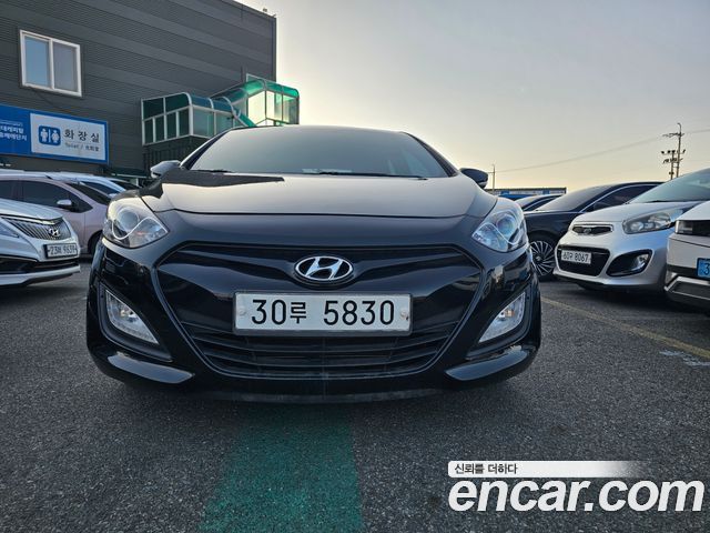 Hyundai i30 2012 thumb 3