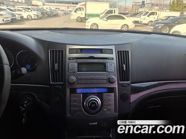 Hyundai Veracruz 2011 thumb 10