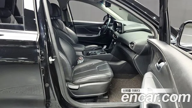 Hyundai Santa Fe 2018 thumb 12