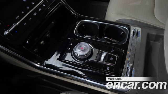 Kia Carnival 2022 thumb 9