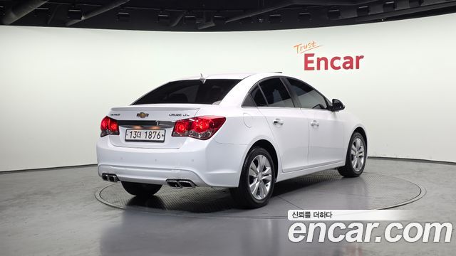 Chevrolet Cruze 2014 thumb 3